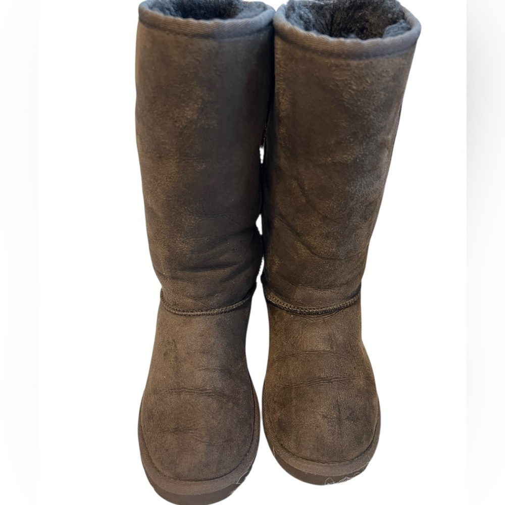 UGG Dark Brown Winter Boots  for women Size 4